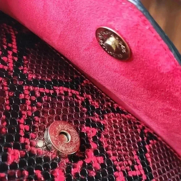 Topshop Vegan Faux Snakeskin Purse Red Black - Picture 12 of 16